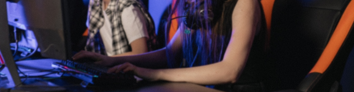 VICE4.png.923fe209e1da7df91f2bd69c4f68a774.png